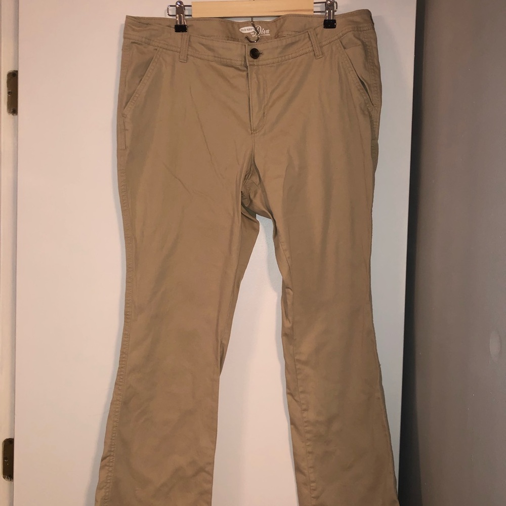 Old Navy The Diva khakis size 16 short